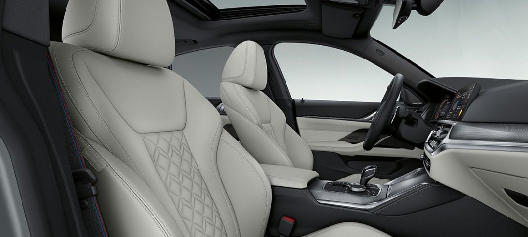 ПРОСТОРНЫЙ САЛОН BMW 4 СЕРИИ GRAN COUPE.