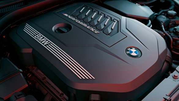 4-цилиндровый бензиновый двигатель BMW TwinPower Turbo.